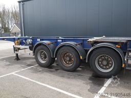 D-tec Container transport trailer ADR 30FT
