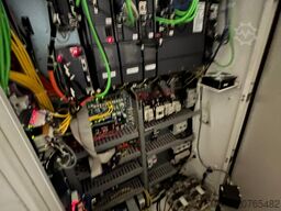 CNC LATHE MAZAK QTC 200 MSY L TURNING AN QTC 200 MSY L