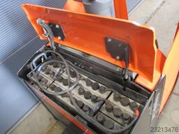 TOYOTA LPE200