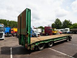 Nooteboom 4 axle semi low loader