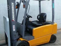 Jungheinrich EFG 320n 480 DZ