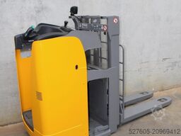 Jungheinrich ESD 120 201 ZT