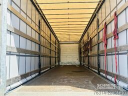 Schmitz Cargobull Curtainsider Standard Getränke
