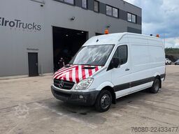 Mercedes-Benz Sprinter 519 (3.0 V6 / BELGIAN VAN / EURO 5 / M...