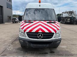Mercedes-Benz Sprinter 519 (3.0 V6 / BELGIAN VAN / EURO 5 / M...
