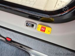 MERCEDES-BENZ Sprinter 517 Heckniederflur Vorlauffahrzeug