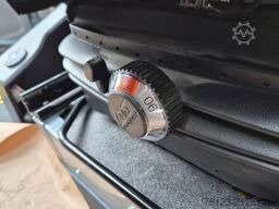 MERCEDES-BENZ Sprinter 517 Heckniederflur Vorlauffahrzeug