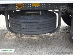 SCHMITZ CARGOBULL SKO FP 45 ThermoKing SLXi 300