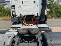 MERCEDES-BENZ Actros 1843 ADR Retarder Safety HU