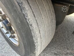 Krone Profi Liner / Curtainside / Loadlift 2000 kg / ...