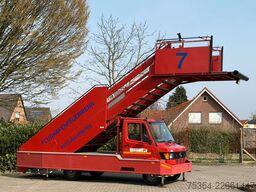MERCEDES-BENZ 308D Dahms&Co Flughafenfeuerwehr Rettungstreppe