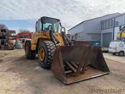 Volvo L120B