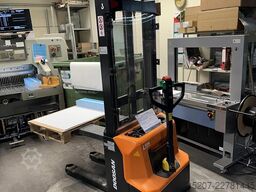 Doosan LSM12N Hubwagen / Elektro-Hochhubwagen