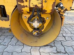 CATERPILLAR CB1.7 / 2019 BJ / 430 Stunden
