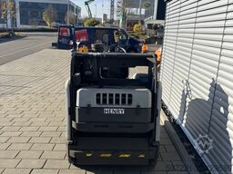 Nilfisk SW 4000 Aufsitzkehrmaschine