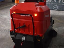 [div] Westfield W-1250 (Schorr) Aufsitzkehrmaschine Neugerät