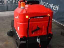 [div] Westfield W-1250 (Schorr) Aufsitzkehrmaschine Neugerät
