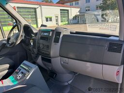 MERCEDES-BENZ Sprinter 316 / Trage Liege Rampe