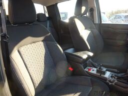 FORD Ranger XLT 4x4 DoKa Winterdienst Streuer Pflug