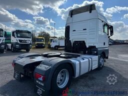 MAN TGX 18.420 XL Haus mit Bett Retarder org. 263Tkm