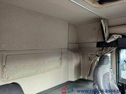 MAN TGX 18.420 XL Haus mit Bett Retarder org. 263Tkm