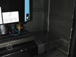 HURCO VM 10
