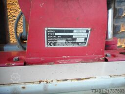 Takeuchi TB 216 ( 1.865 KG )