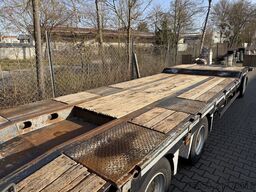 Schwarzmüller T3  3 Achs Tiefladeranhänger