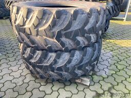 Sonstige 2 X 650/65 R38