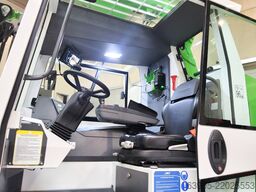 JMG Versalift MC 250.09FL