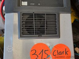 CLARK TM 15 N