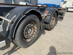 Renders RMAC9.9NA / Container aanhanger BDF / SAF + Disc