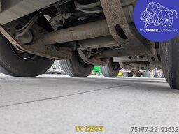 Trax 