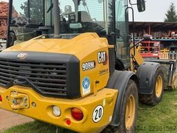 Caterpillar 908