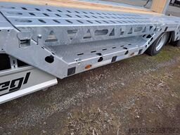Fliegl Tiefladeanhänger mit gerader Plattform