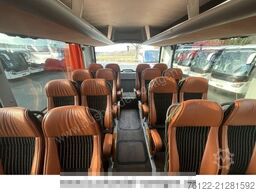 MAN R 09 Lions Coach C/Travego/Tourismo/56Sitze