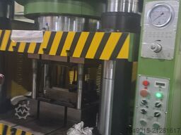 Dongguan Yintong Machinery YT-1000SA