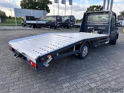 IVECO Daily 35S18 35S18 LED NAVIAHK + Tacho