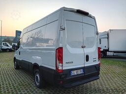 IVECO DAILY 35S14 - C.A.