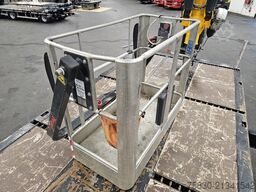 Mercedes-Benz AROCS 3253 8x8 / 65 t/m CRANE + JIB + WINCH / K...