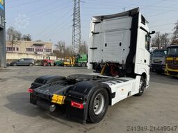 MERCEDES-BENZ Actros 1851 4x2