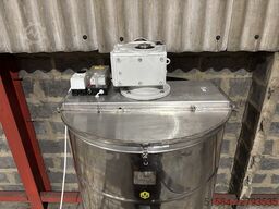 CMF 700L