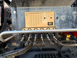 Renault C440 + HMF 2320 K3-- 3X EXT. + REMOTE + HAAKARM...
