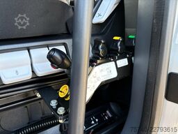 Renault C440 + HMF 2320 K3-- 3X EXT. + REMOTE + HAAKARM...