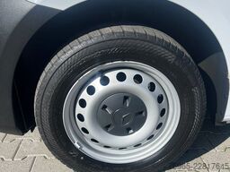 MERCEDES-BENZ Vito 110 LANG 6G KLIMA TEMPOMAT 3-SITZE SCHRÄNKE