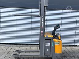 Jungheinrich ERC 216z - 525DZ Triplex Initalhub