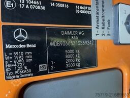 Mercedes-Benz 519 CDI