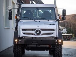 Kranimog  Unimog U5023 Sondermodell KARL mit HMF 1620