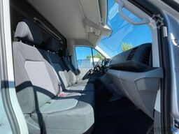 VW Crafter 35 KA/ L2H2/ 103kw/ AC/ PDC/ CargoPaket