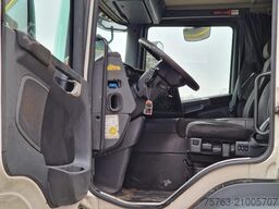 Scania P280 Box with sidedoors - Loadlift - Full air s...